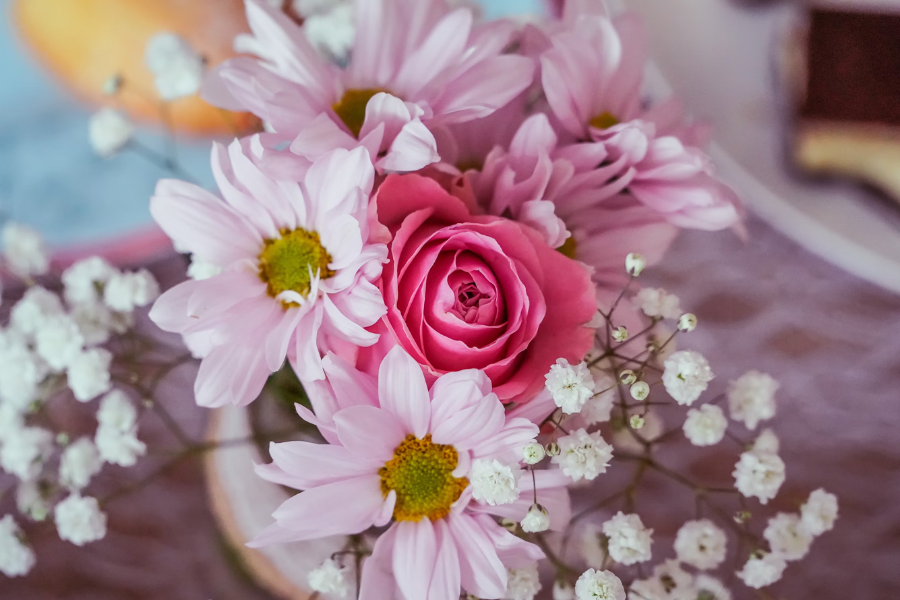 Speaking With Flowers: A Guide to Gifting Flowers and their Meanings